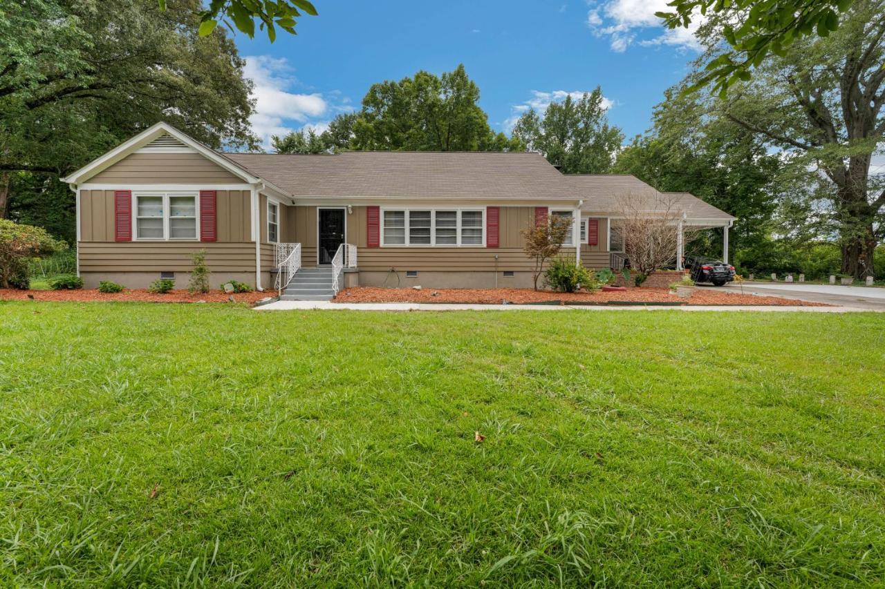 Mins To Graceland Secluded Rambling Ranch Style Home Memphis Zewnętrze zdjęcie