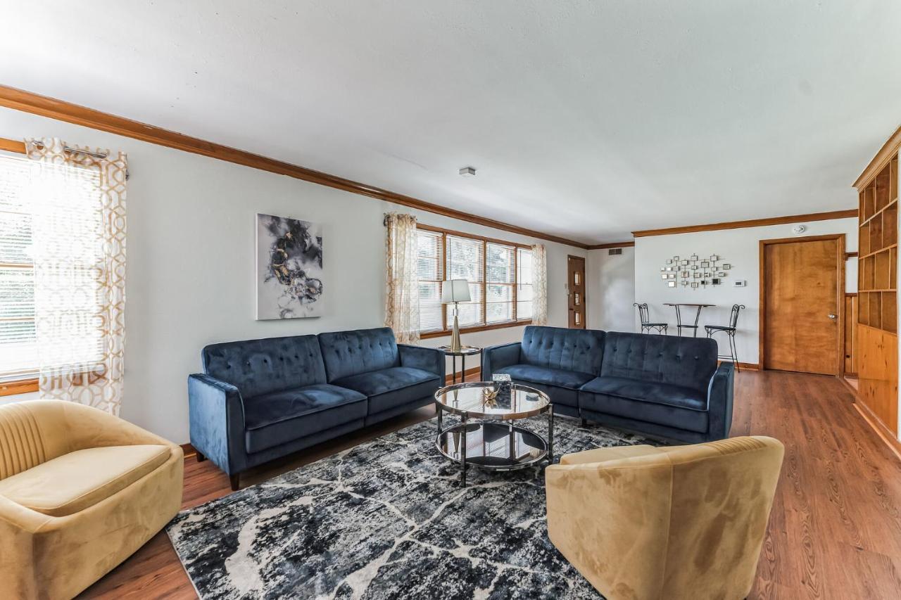 Mins To Graceland Secluded Rambling Ranch Style Home Memphis Zewnętrze zdjęcie