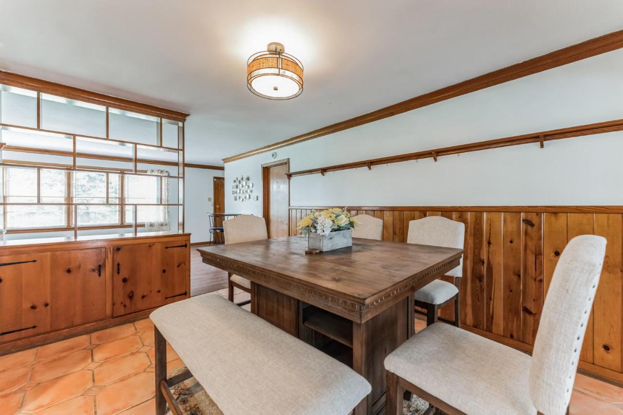 Mins To Graceland Secluded Rambling Ranch Style Home Memphis Zewnętrze zdjęcie
