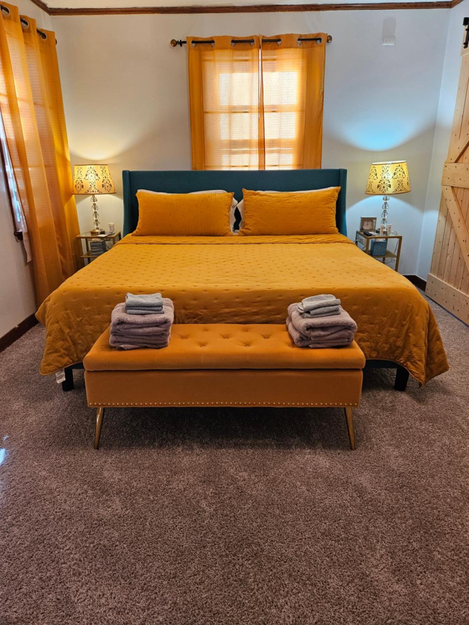 Mins To Graceland Secluded Rambling Ranch Style Home Memphis Zewnętrze zdjęcie